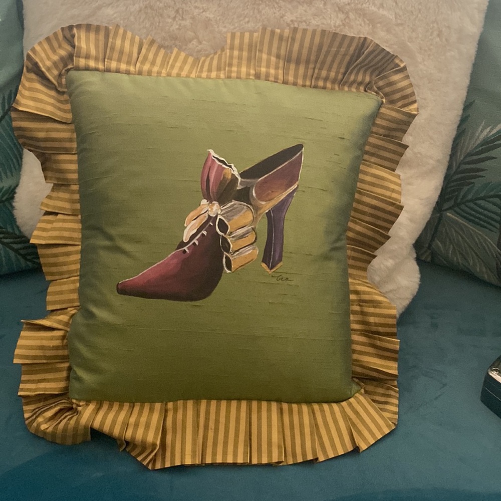 Silk  Neiman Marcus Pillow with painted Edwardian shoe nwt